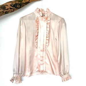 vintage 1960-70s pale pink ruffle blouse